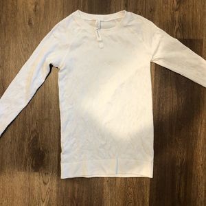 Lululemon long sleeve shirt white with patterns